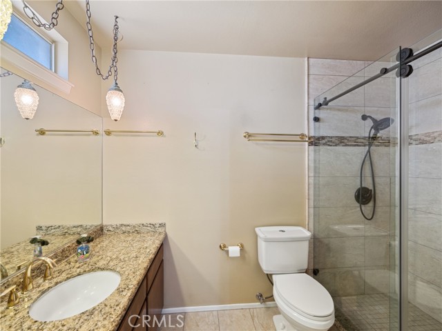 Detail Gallery Image 12 of 32 For 22620 Powhatan Rd, Apple Valley,  CA 92308 - 3 Beds | 2 Baths