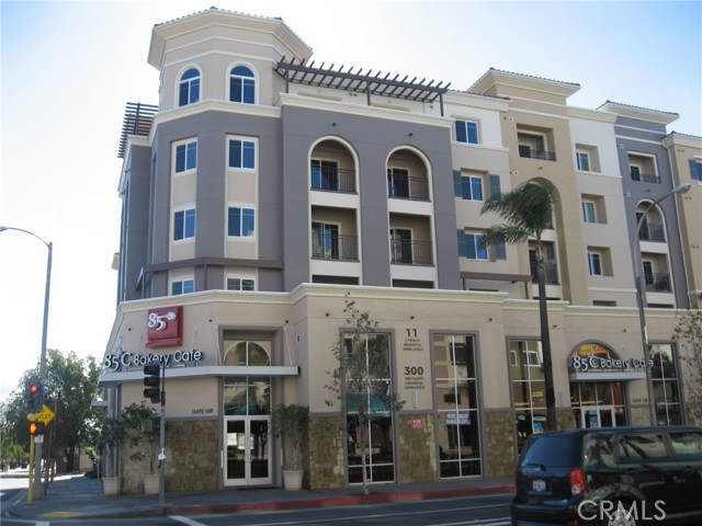 Detail Gallery Image 1 of 22 For 11 S 3rd St #227 #227,  Alhambra,  CA 91801 - 2 Beds | 2/1 Baths