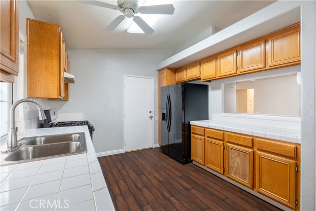 1363 Galileo Way, San Jacinto CA: https://media.crmls.org/medias/0f5c066f-6c13-4735-a05b-48bd1d087849.jpg