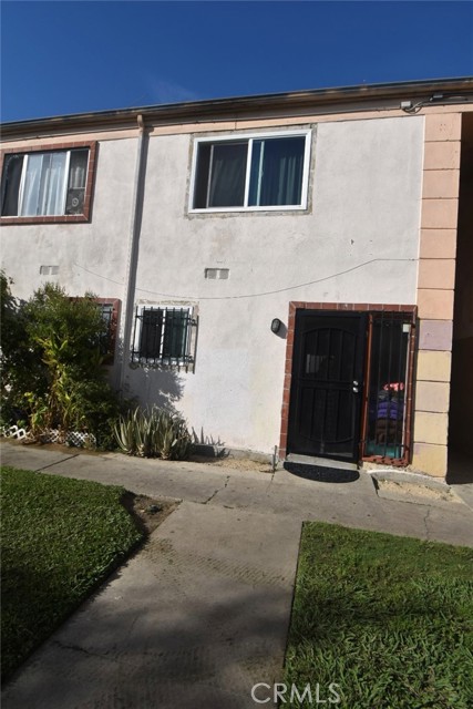 Detail Gallery Image 16 of 20 For 1001 E Grant St, Santa Ana,  CA 92701 - 2 Beds | 1/1 Baths