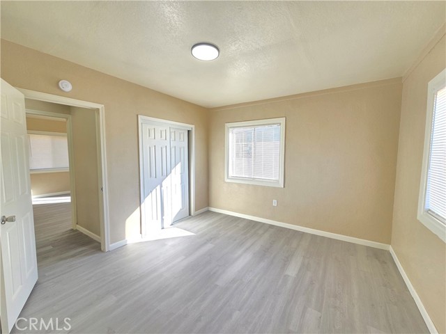 Detail Gallery Image 11 of 16 For 8651 S Loop, California City,  CA 93505 - 2 Beds | 1 Baths