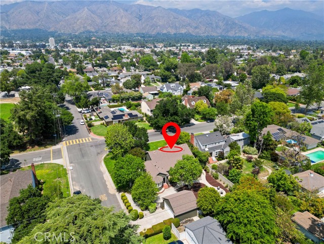 3500 Grayburn Road, Pasadena CA: https://media.crmls.org/medias/0f5d0d6d-7922-45bd-a169-252cbf333f03.jpg