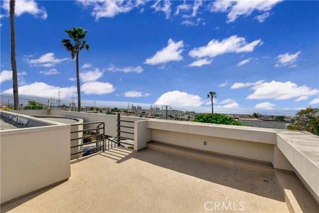 Detail Gallery Image 39 of 50 For 1235 2nd St, Hermosa Beach,  CA 90254 - 5 Beds | 3/1 Baths