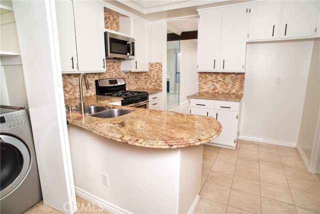 1244 Valley View photo 6