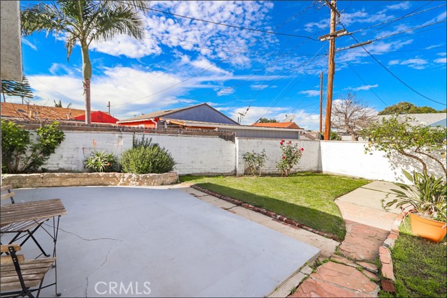 Detail Gallery Image 30 of 41 For 2153 W 111th, Los Angeles,  CA 90047 - 4 Beds | 2 Baths