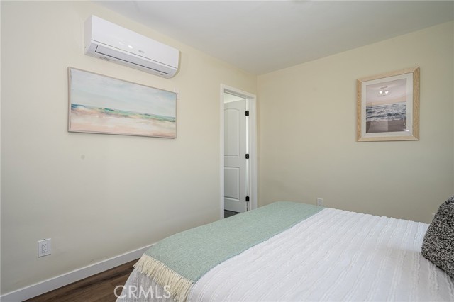4548 Jade Street, Los Angeles CA: https://media.crmls.org/medias/0f5dd177-0f4a-4db3-b97e-e6b3088e64d4.jpg
