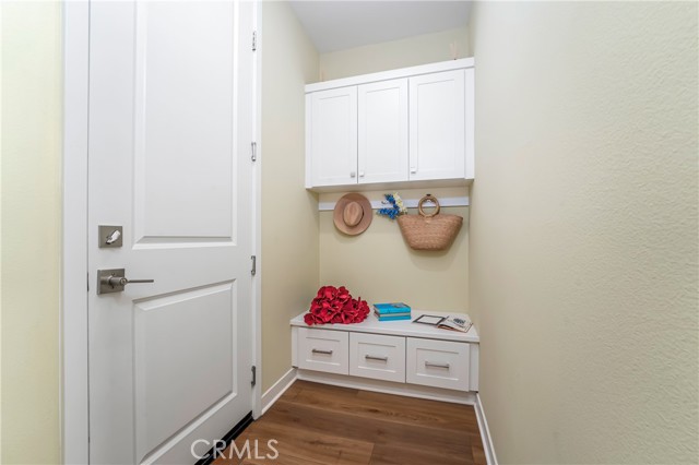 Detail Gallery Image 21 of 74 For 25948 Meadow Dr, San Juan Capistrano,  CA 92675 - 4 Beds | 4 Baths