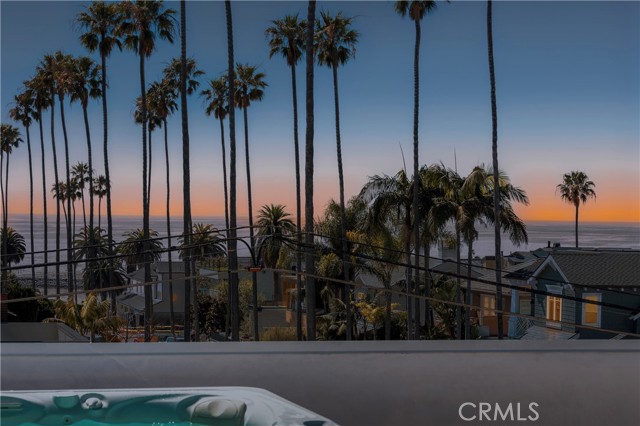 Detail Gallery Image 30 of 33 For 304 Goldenrod Ave, Corona Del Mar,  CA 92625 - 4 Beds | 3/2 Baths