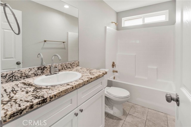 Detail Gallery Image 27 of 33 For 8569 Oakwood Ave, Hesperia,  CA 92345 - 4 Beds | 2/1 Baths