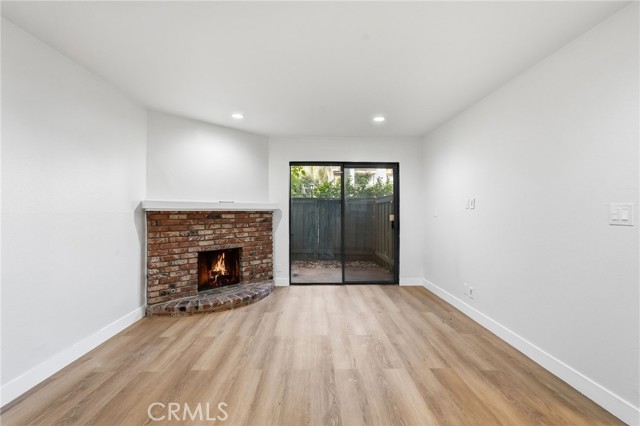 Detail Gallery Image 7 of 31 For 15511 Sherman Way #19,  Van Nuys,  CA 91406 - 1 Beds | 1 Baths