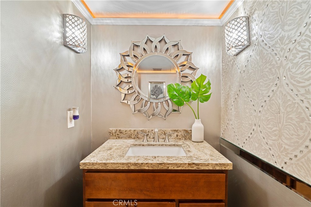 MLS #OC25267288 image #18