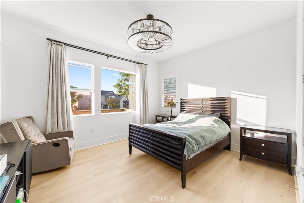 MLS #OC26106995 image #34