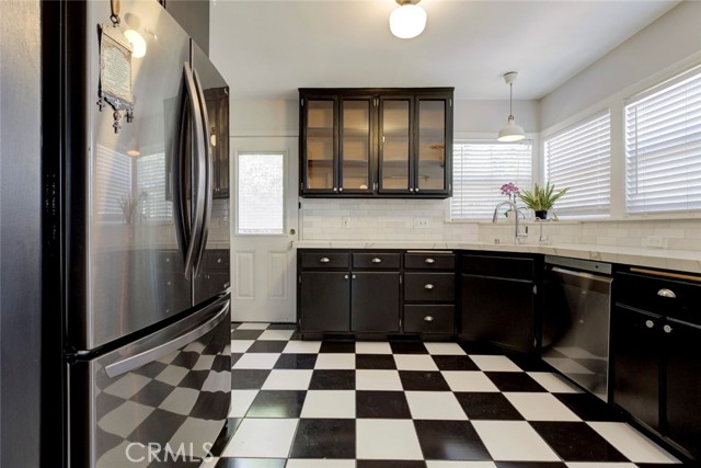 2 Bed Home for Sale in Sherman Oaks, California