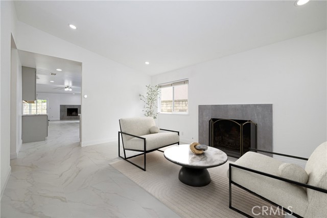 22822 Via Octavo, Mission Viejo CA: https://media.crmls.org/medias/0f619236-1a6d-41b0-bbde-b4fafac65f7b.jpg
