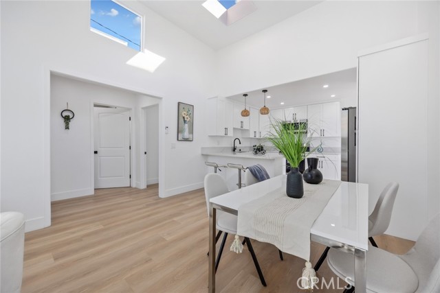 Detail Gallery Image 25 of 39 For 2460 Stoner Avenue, Los Angeles,  CA 90064 - – Beds | – Baths