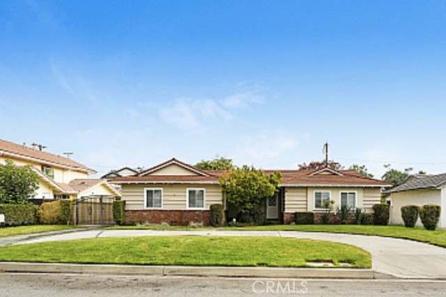 111 E Magna Vista Avenue, Arcadia CA: https://media.crmls.org/medias/0f63700e-829d-44c3-b1f7-f0fdee455a75.jpg
