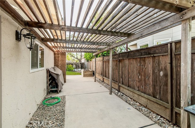 Detail Gallery Image 41 of 41 For 3421 W Los Altos Ave, Fresno,  CA 93711 - 3 Beds | 2 Baths