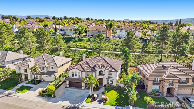 Detail Gallery Image 48 of 66 For 19950 via Natalie, Yorba Linda,  CA 92887 - 5 Beds | 4/1 Baths