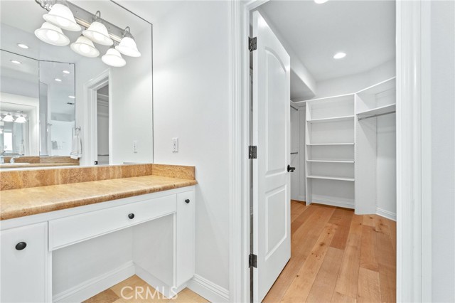 Detail Gallery Image 33 of 55 For 133 33rd St, Hermosa Beach,  CA 90254 - 4 Beds | 4/1 Baths