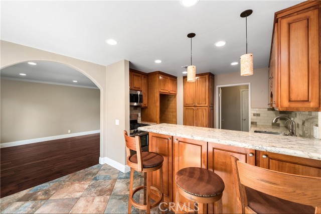 Detail Gallery Image 16 of 36 For 5497 E Willow Woods Ln #C,  Anaheim,  CA 92807 - 3 Beds | 1/1 Baths