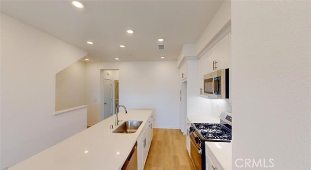 16424 Whittier Boulevard, Whittier CA: https://media.crmls.org/medias/0f64d517-bea4-43eb-9ad1-5ddc4cc86472.jpg