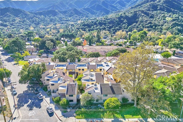 Detail Gallery Image 25 of 28 For 3130 Montrose Ave #102,  La Crescenta,  CA 91214 - 3 Beds | 2/1 Baths