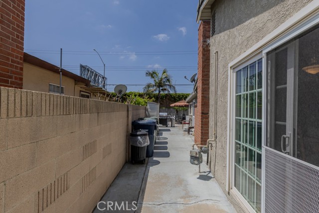 Detail Gallery Image 33 of 38 For 16781 Daisy Ave, Fountain Valley,  CA 92708 - 4 Beds | 3/1 Baths