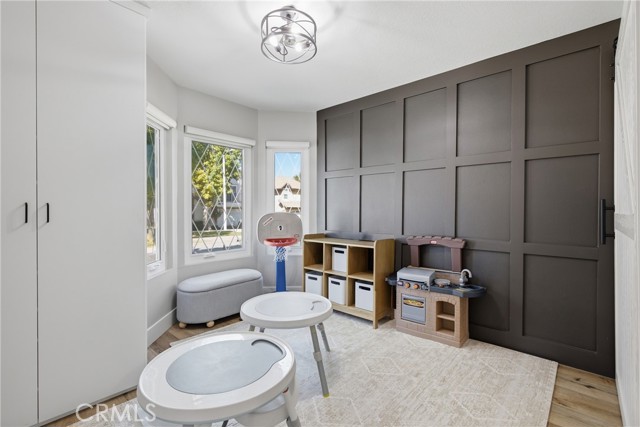 26764 Pamela Dr photo 14