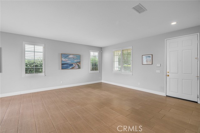 Image 19 of 43 For 16631 Sagebrush Street