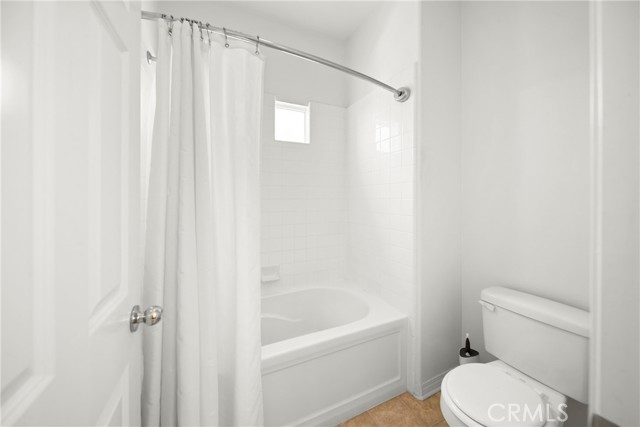 Detail Gallery Image 18 of 39 For 4425 Ahoy Ln, Oxnard,  CA 93035 - 3 Beds | 2/1 Baths