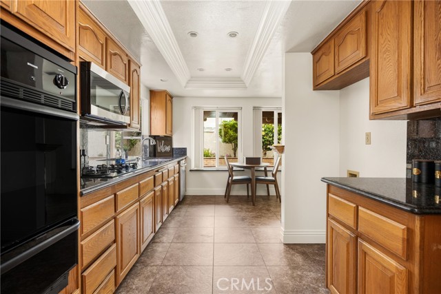 2545 E Lark Ellen Lane, Anaheim CA: https://media.crmls.org/medias/0f660ad7-8749-42b1-8a57-b24478896d03.jpg