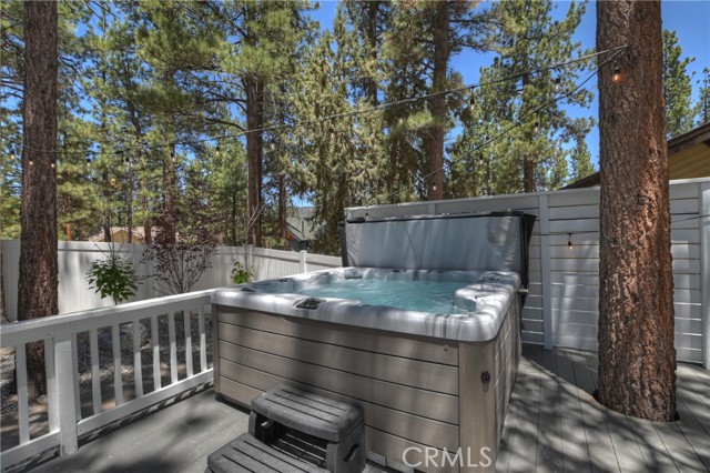 Detail Gallery Image 10 of 59 For 457 Woodside, Big Bear City,  CA 92314 - 4 Beds | 2 Baths