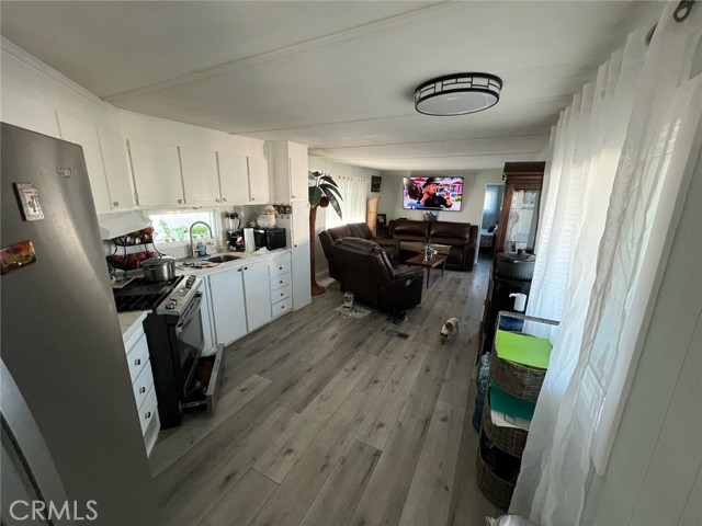 2550 E AVENUE I, Lancaster CA: https://media.crmls.org/medias/0f669df7-6a71-477e-9187-e4004600b04c.jpg