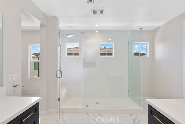 230 Holliston, Lake Forest CA: https://media.crmls.org/medias/0f671d1b-87e8-4ef1-917d-d6d6c9360e97.jpg
