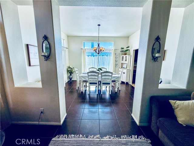 Detail Gallery Image 9 of 45 For 13251 Kirkwood, Victorville,  CA 92392 - 4 Beds | 3 Baths