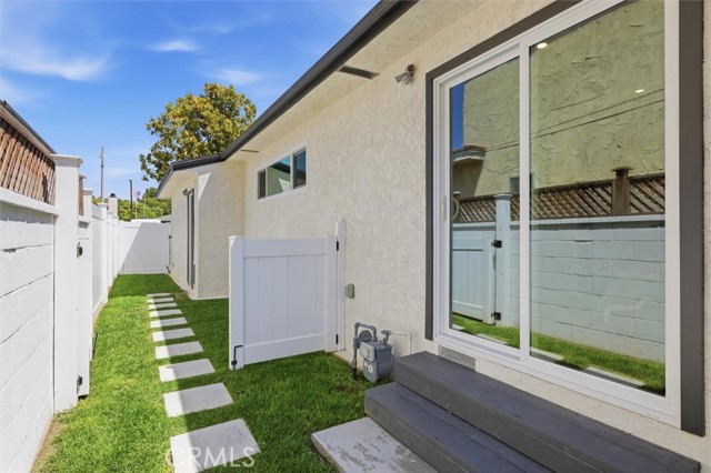 2720 Spreckels Lane, Redondo Beach, California 90278, 3 Bedrooms Bedrooms, ,1 BathroomBathrooms,Residential,For Sale,Spreckels,SB26087199