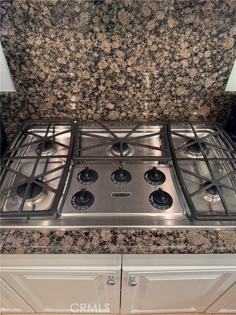 Detail Gallery Image 7 of 23 For 1000 E Ocean Bld #101,  Long Beach,  CA 90802 - 3 Beds | 2 Baths