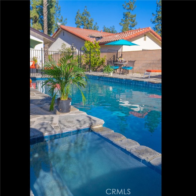 Detail Gallery Image 62 of 70 For 10660 Melvin Ave, Porter Ranch,  CA 91326 - 5 Beds | 3/1 Baths