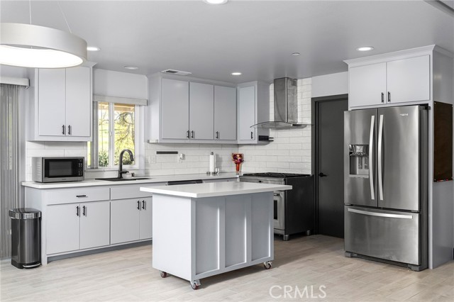 Detail Gallery Image 3 of 58 For 5600 Scottwood Rd, Paradise,  CA 95969 - 3 Beds | 2 Baths