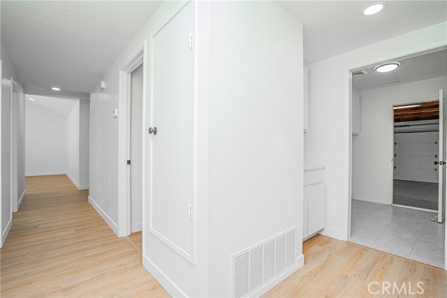 Detail Gallery Image 20 of 35 For 291 S Earlham St, Orange,  CA 92869 - 3 Beds | 2 Baths