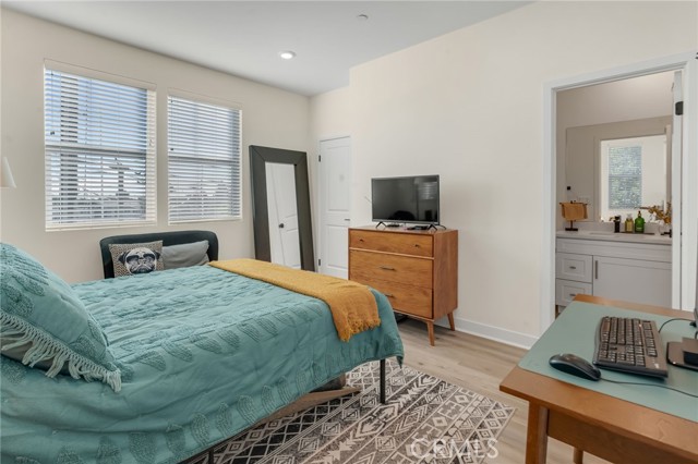 Detail Gallery Image 31 of 47 For 11753 Florence Ave #5,  Santa Fe Springs,  CA 90670 - 2 Beds | 3 Baths