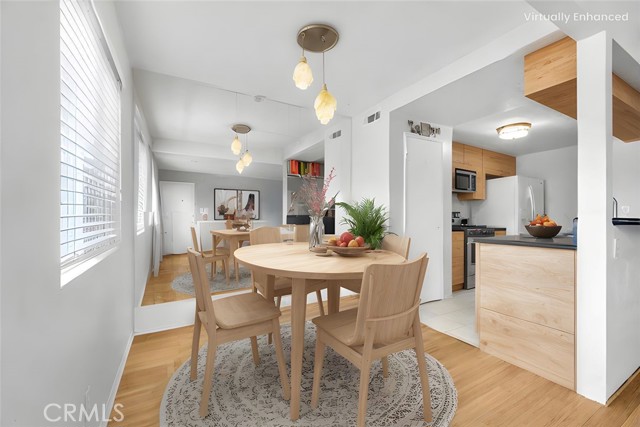 Detail Gallery Image 6 of 17 For 1085 Sierra Madre Ave #3,  Azusa,  CA 91702 - 2 Beds | 1 Baths