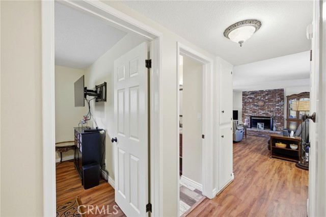 Detail Gallery Image 30 of 49 For 105 Harvard Ln, Seal Beach,  CA 90740 - 5 Beds | 2 Baths