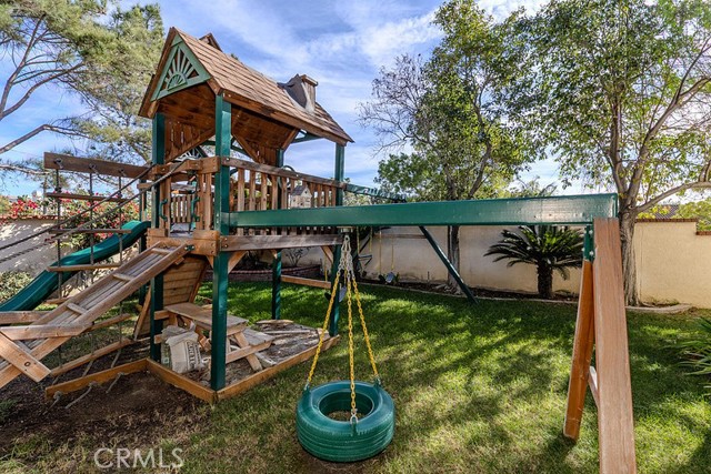 Detail Gallery Image 37 of 40 For 20475 via Infanta, Yorba Linda,  CA 92887 - 4 Beds | 3 Baths