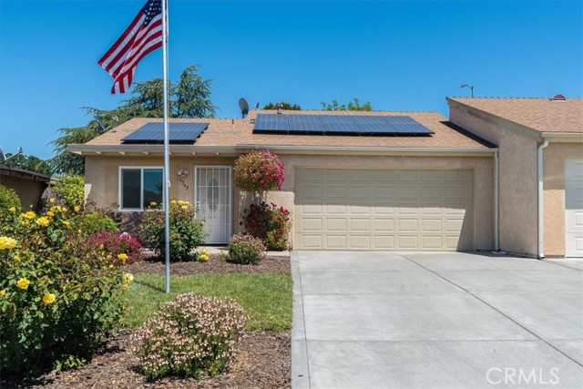 Detail Gallery Image 1 of 25 For 1742 Marigold Ln, Paso Robles,  CA 93446 - 2 Beds | 2 Baths