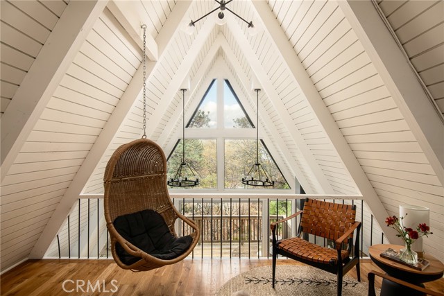 Detail Gallery Image 15 of 32 For 27582 North Bay, Lake Arrowhead,  CA 92352 - 3 Beds | 2 Baths