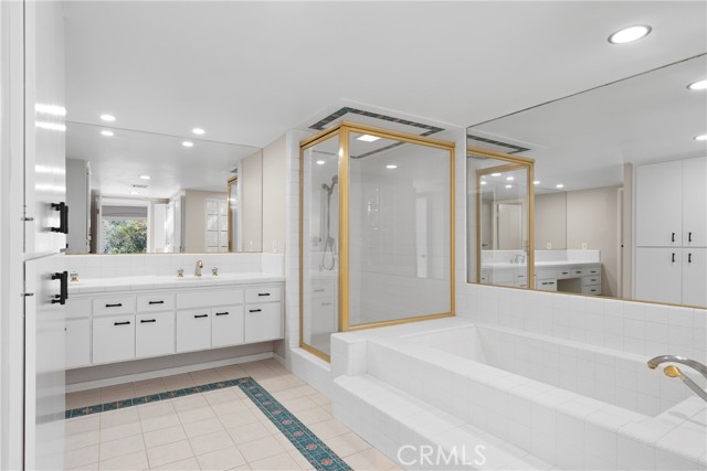 Detail Gallery Image 26 of 50 For 809 Highland Dr, La Canada Flintridge,  CA 91011 - 5 Beds | 5 Baths