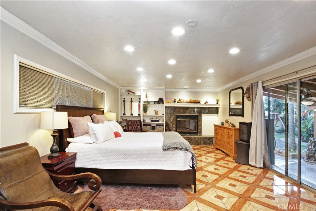 MLS #DW23143283 image #10