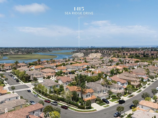 1415 Sea Ridge Drive, Newport Beach CA: https://media.crmls.org/medias/0f6dab90-575a-43b6-b651-bd198c2df7a3.jpg