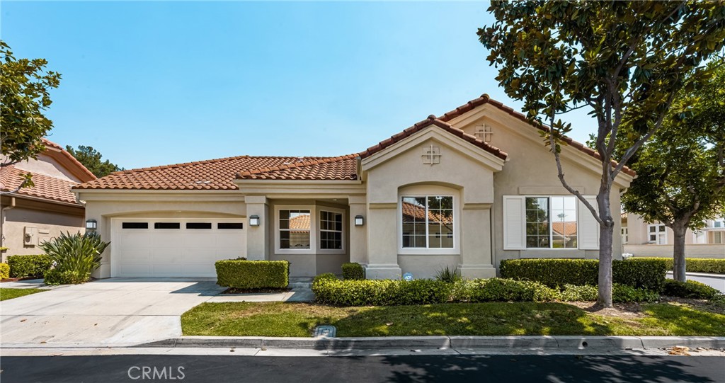 21182 San Miguel